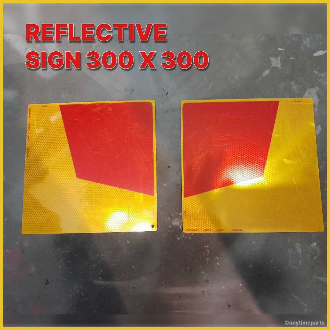 REFLECTIVE SIGN 300 X 300