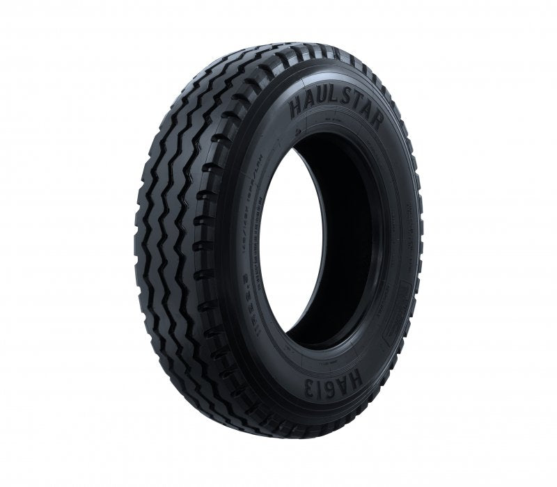 Heavy-Duty  Black Trailer Tyre - SP901-11R22.5